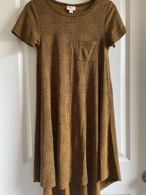 2 for $20 LuLaRoe Carly Gold and black jacquard Short Sleeve Swing Dress